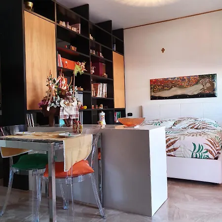 Gufo Apartment *